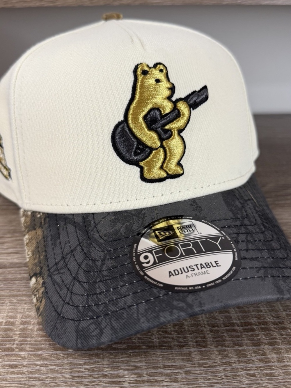 Chicago Cubs New Era 9FORTY A-Frame Rock Bear Gold Camo Hat